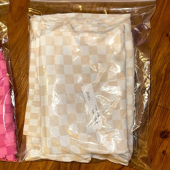 ☃️BOGO50%☃️🆕🤍JESS LEA: NEUTRAL Check Yourself Checkered Lounge Set LARGE - Picture 5 of 6